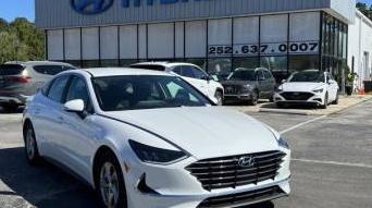 HYUNDAI SONATA 2022 5NPEG4JA5NH147957 image