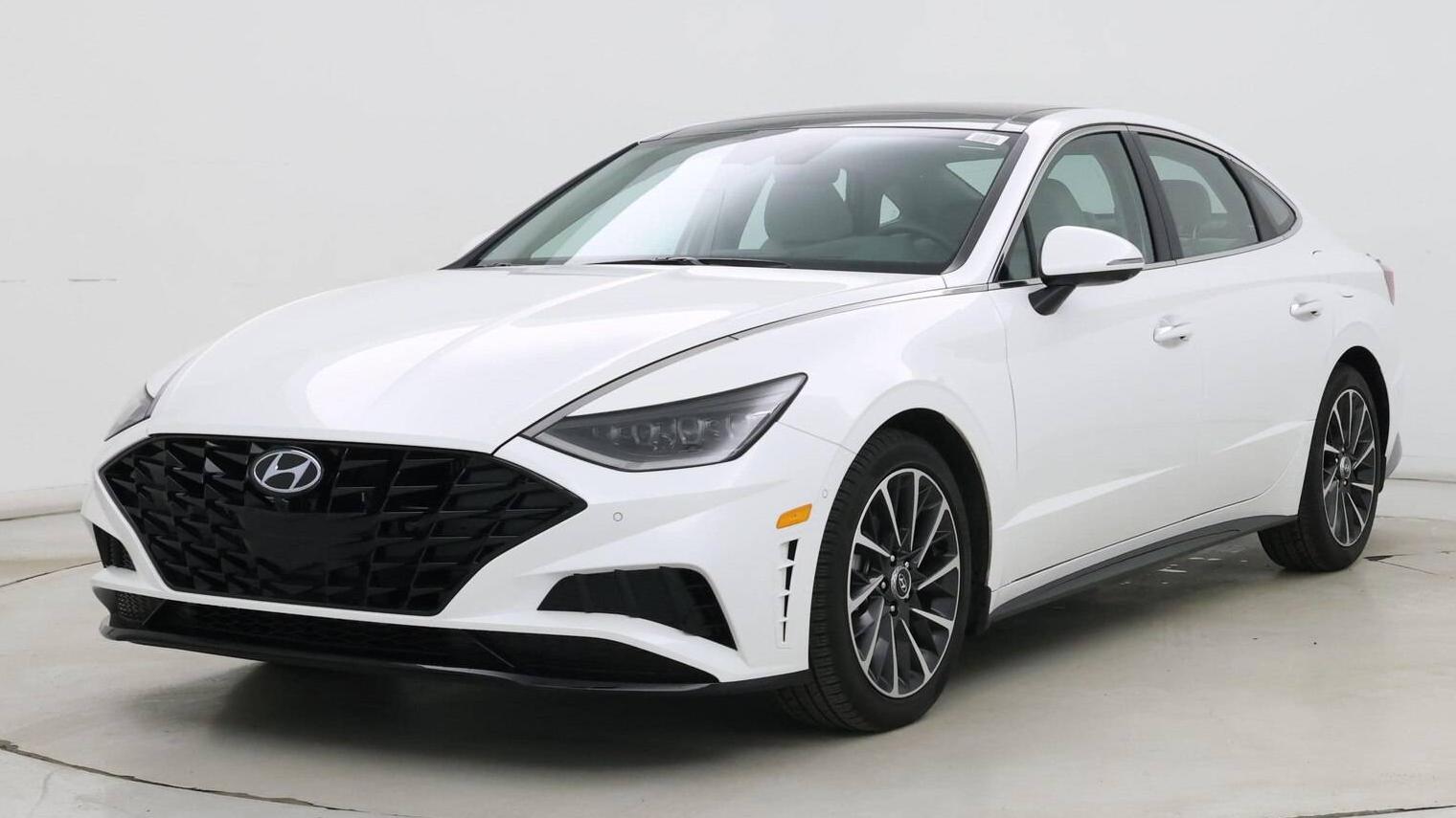 HYUNDAI SONATA 2022 KMHL34J22NA178081 image