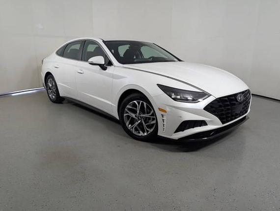 HYUNDAI SONATA 2022 KMHL64JA3NA235192 image