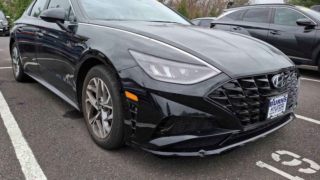 HYUNDAI SONATA 2022 KMHL64JA6NA201473 image