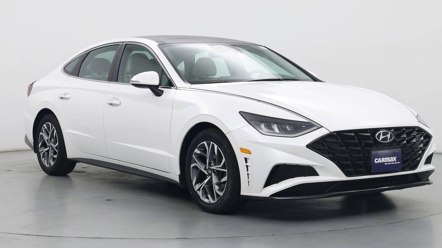 HYUNDAI SONATA 2022 KMHL14JA5NA185328 image