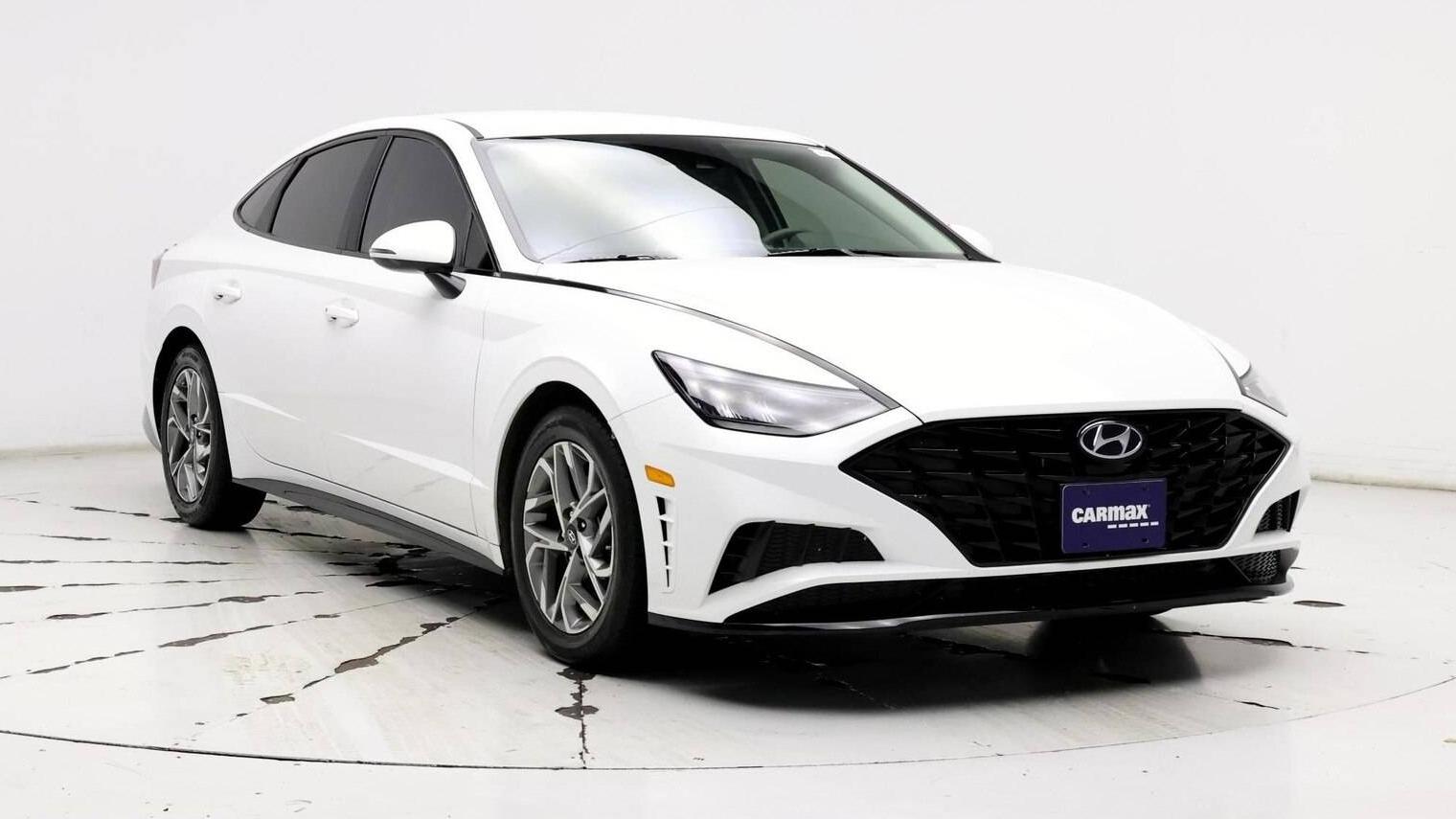 HYUNDAI SONATA 2022 KMHL64JA6NA218967 image