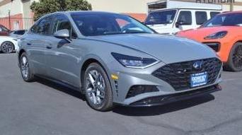 HYUNDAI SONATA 2022 KMHL14JA4NA245678 image