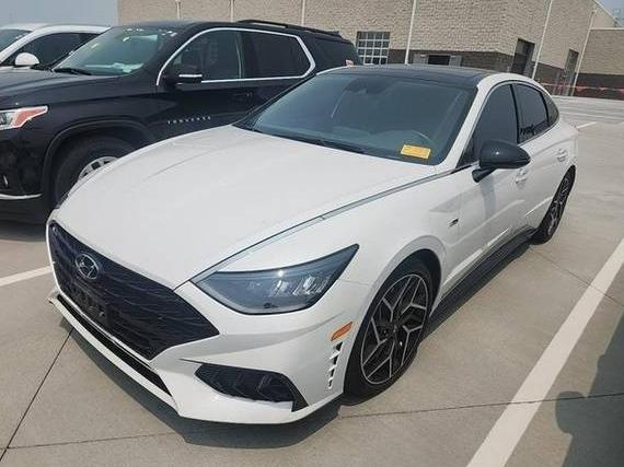 HYUNDAI SONATA 2022 KMHL14JC2NA212535 image