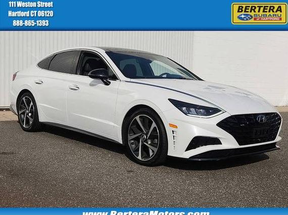 HYUNDAI SONATA 2022 KMHL44J22NA223632 image