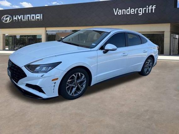 HYUNDAI SONATA 2022 KMHL64JA9NA178268 image