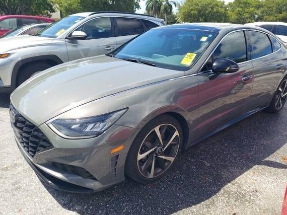 HYUNDAI SONATA 2022 KMHL44J2XNA239576 image