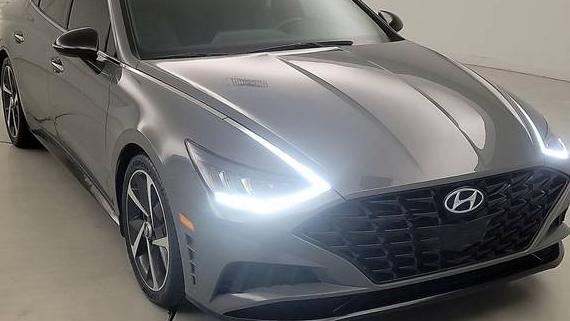 HYUNDAI SONATA 2022 5NPEJ4J25NH150156 image