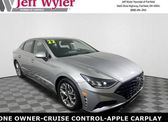HYUNDAI SONATA 2022 KMHL64JA2NA170366 image