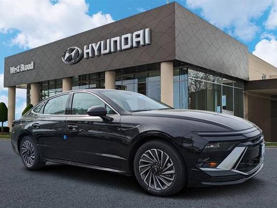 HYUNDAI SONATA 2025 KMHL34JJ0SA104015 image