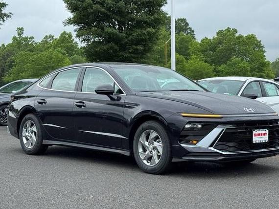 HYUNDAI SONATA 2025 KMHL24JA7SA496901 image
