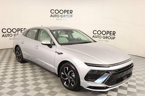HYUNDAI SONATA 2025 KMHL64JA5SA436930 image