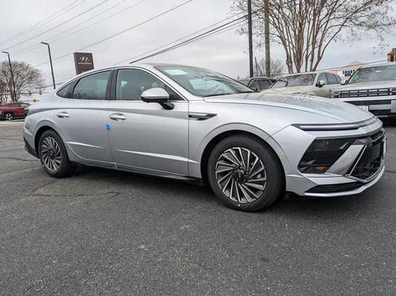 HYUNDAI SONATA 2025 KMHL54JJ2SA111266 image