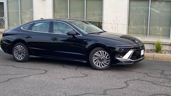 HYUNDAI SONATA 2025 KMHL54JJ6SA108371 image