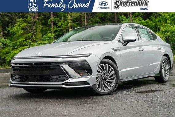 HYUNDAI SONATA 2025 KMHL54JJ3SA126620 image