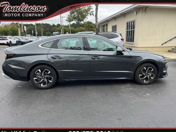 HYUNDAI SONATA 2025 KMHL64JA7SA450912 image