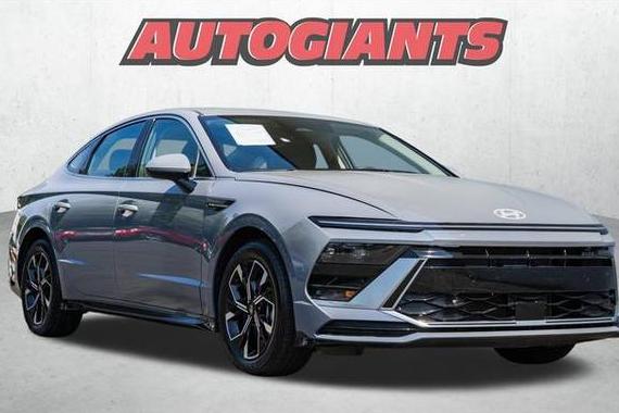 HYUNDAI SONATA 2025 KMHL64JA0SA429111 image
