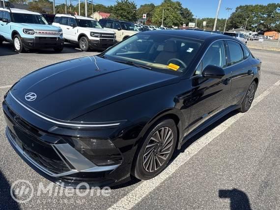 HYUNDAI SONATA 2025 KMHL54JJ7SA115233 image HYUNDAI SONATA 2025 KMHL54JJ7SA115233 image