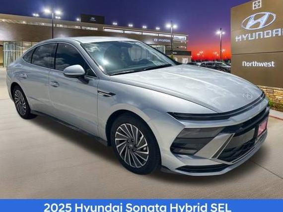 HYUNDAI SONATA 2025 KMHL34JJ6SA124222 image