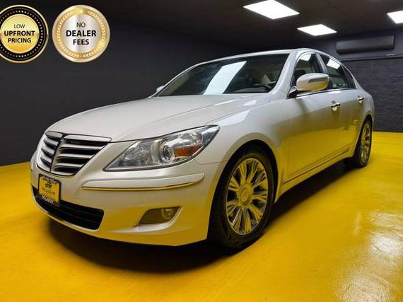HYUNDAI GENESIS 2009 KMHGC46E39U048657 image