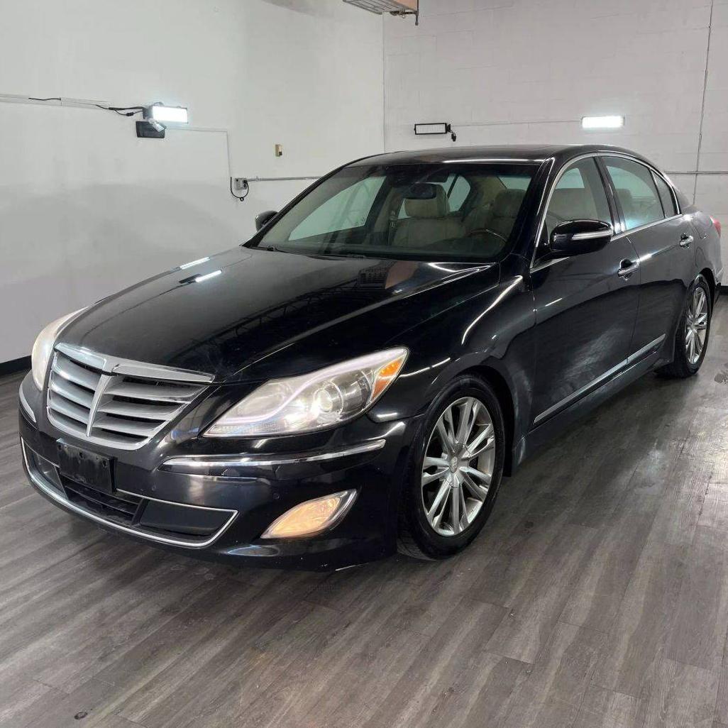 HYUNDAI GENESIS 2012 KMHGC4DF8CU174631 image