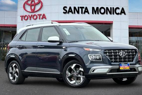 HYUNDAI VENUE 2023 KMHRC8A3XPU220217 image