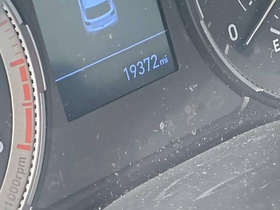 HYUNDAI VENUE 2022 KMHRB8A34NU180460 image