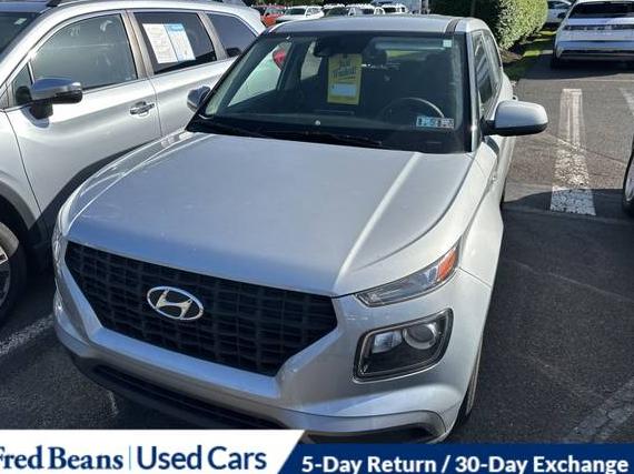 HYUNDAI VENUE 2022 KMHRB8A31NU202382 image