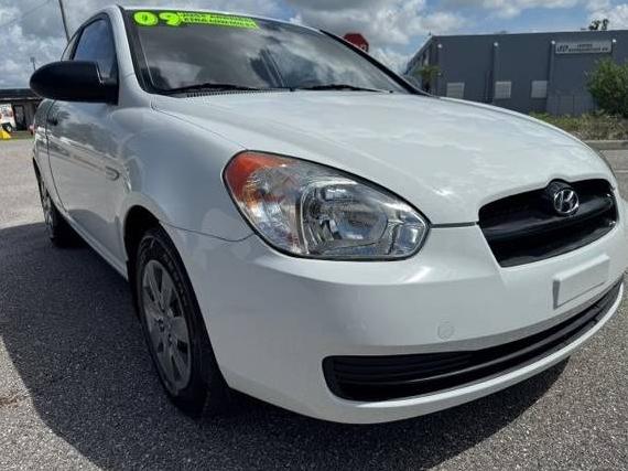 HYUNDAI ACCENT 2009 KMHCM36C99U129487 image