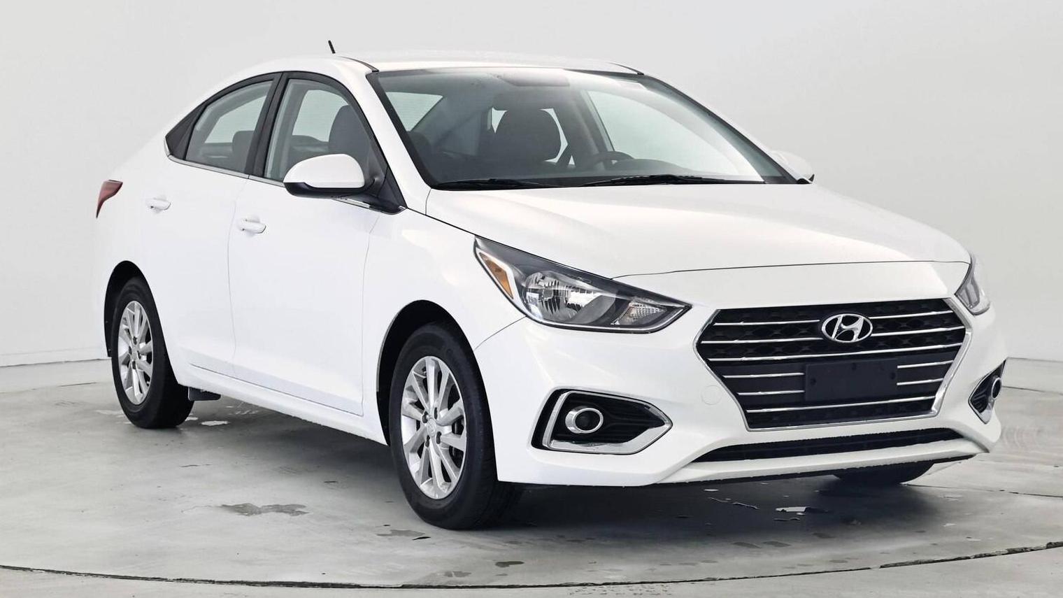 HYUNDAI ACCENT 2019 3KPC24A36KE067168 image