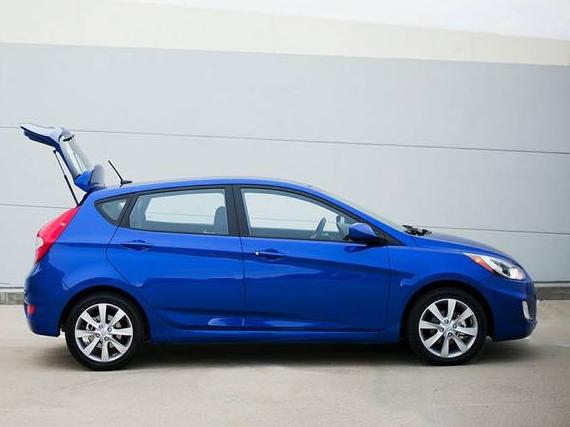 HYUNDAI ACCENT 2012 KMHCU5AE5CU004854 image