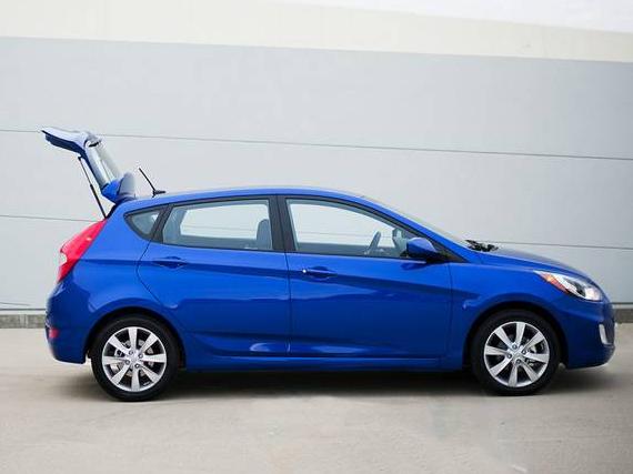 HYUNDAI ACCENT 2013 KMHCT5AE1DU121285 image