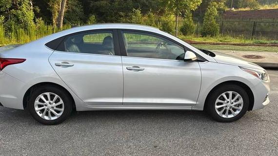 HYUNDAI ACCENT 2022 3KPC24A60NE185960 image