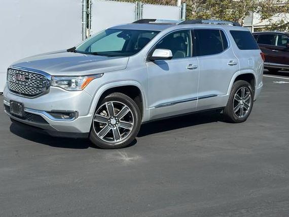 GMC ACADIA 2019 1GKKNPLS6KZ170446 image