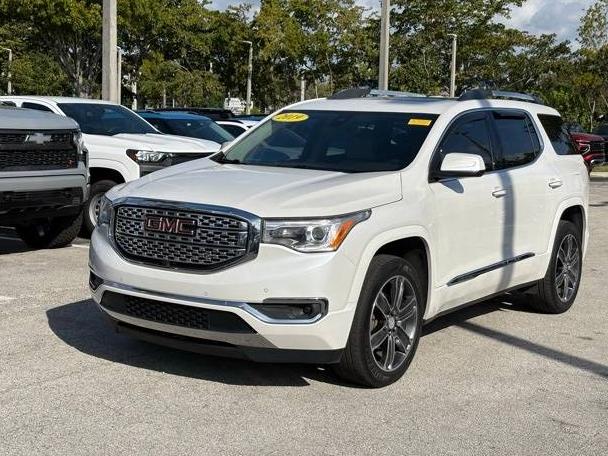 GMC ACADIA 2019 1GKKNPLS6KZ206796 image