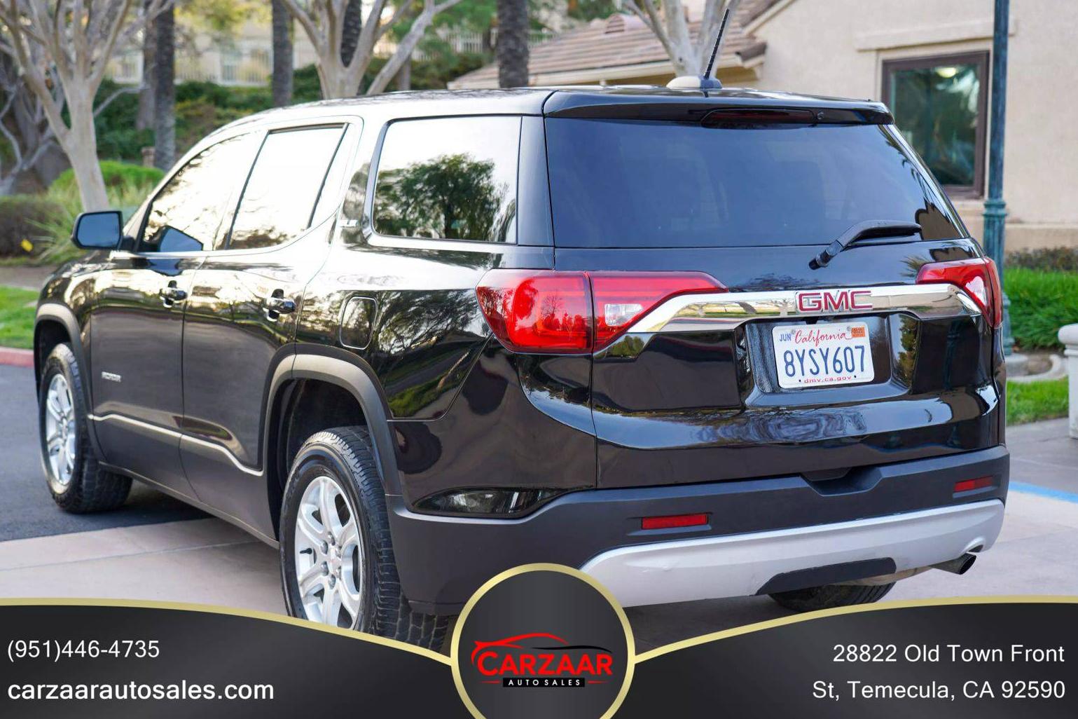 GMC ACADIA 2018 1GKKNKLA7JZ240576 image