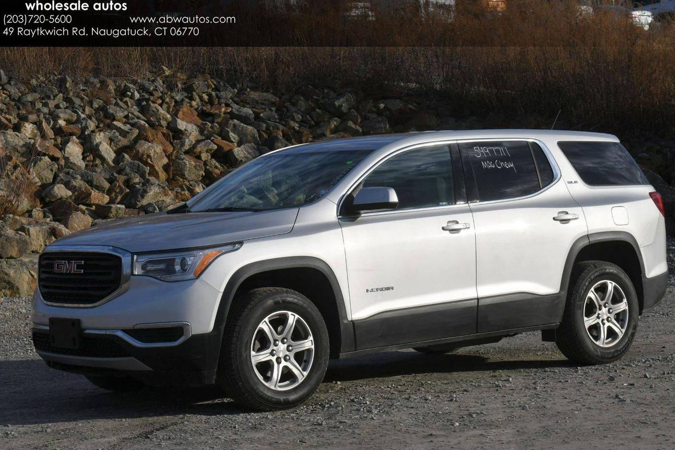 GMC ACADIA 2017 1GKKNRLA6HZ238868 image