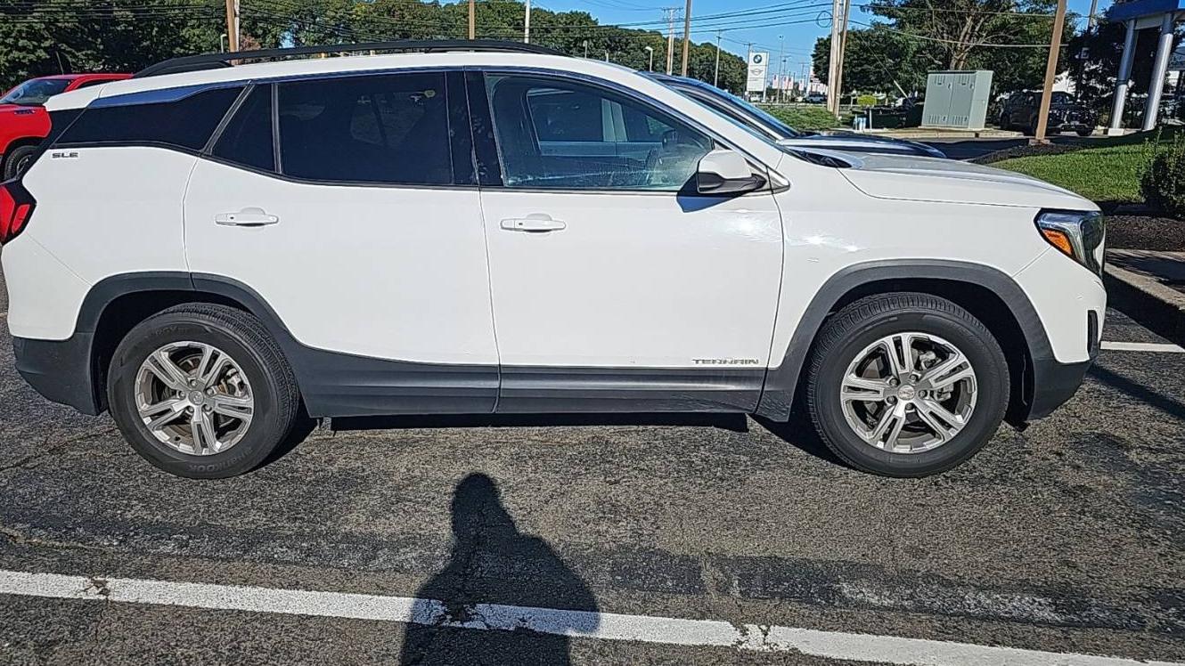 GMC TERRAIN 2020 3GKALMEV2LL257907 image GMC TERRAIN 2020 3GKALMEV2LL257907 image