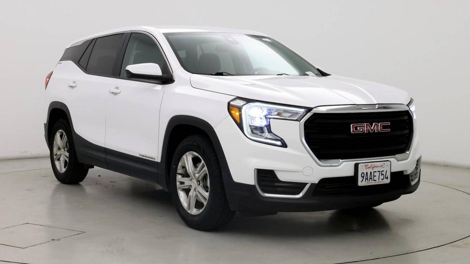 GMC TERRAIN 2022 3GKALMEV2NL127015 image