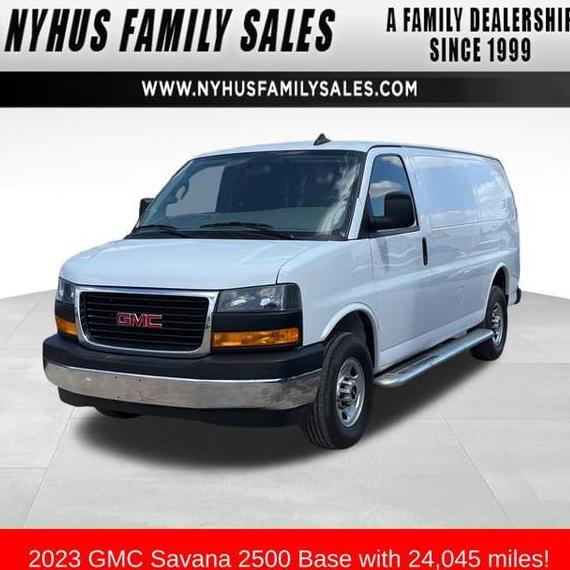 GMC SAVANA 2023 1GTW7AFP3P1163374 image