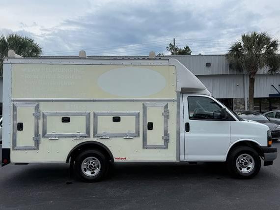 GMC SAVANA 2023 1GD07RFP8P1111125 image GMC SAVANA 2023 1GD07RFP8P1111125 image