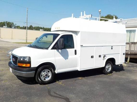GMC SAVANA 2018 1GD07RFG2J1162658 image