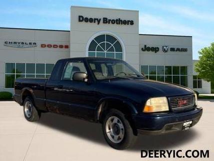 GMC SONOMA 2000 1GTCS19W7Y8241264 image