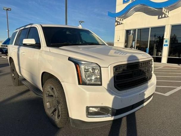 GMC YUKON 2019 1GKS2BKJ9KR337046 image