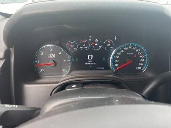 GMC YUKON 2018 1GKS2CKJ4JR117334 image