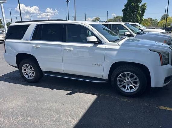 GMC YUKON 2017 1GKS2BKC9HR109459 image