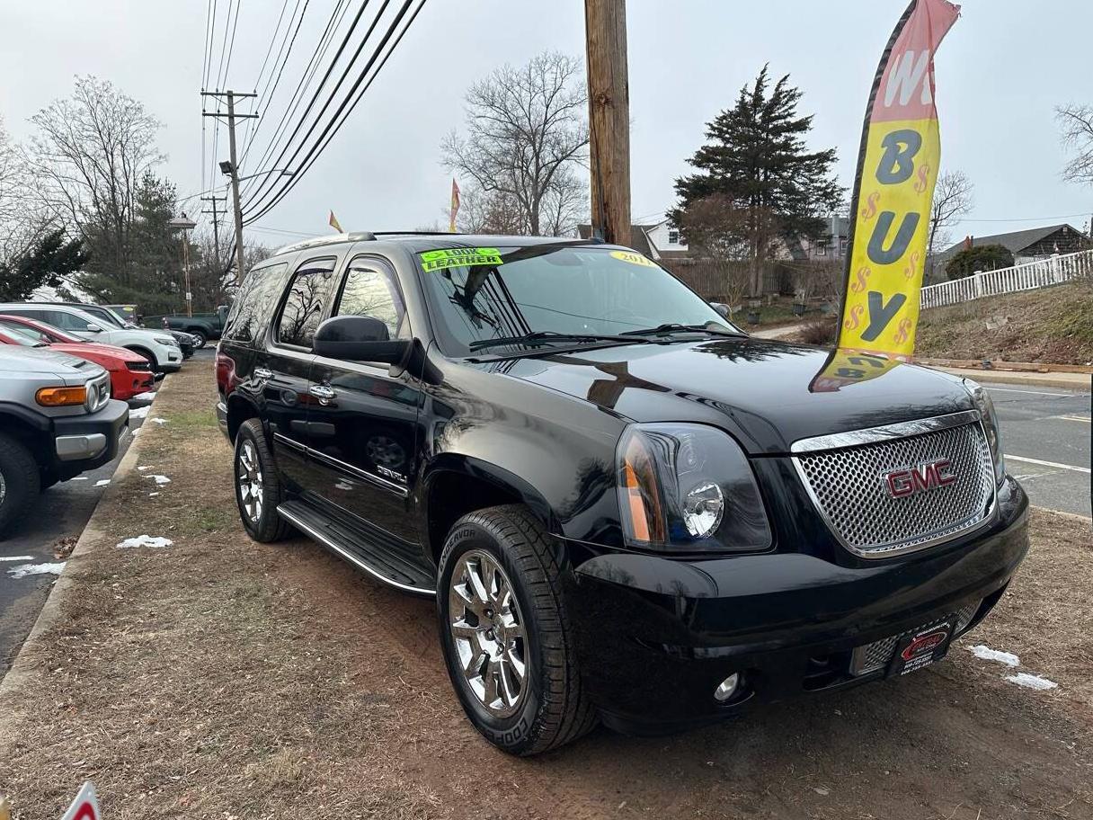 GMC YUKON 2011 1GKS2EEF7BR262551 image