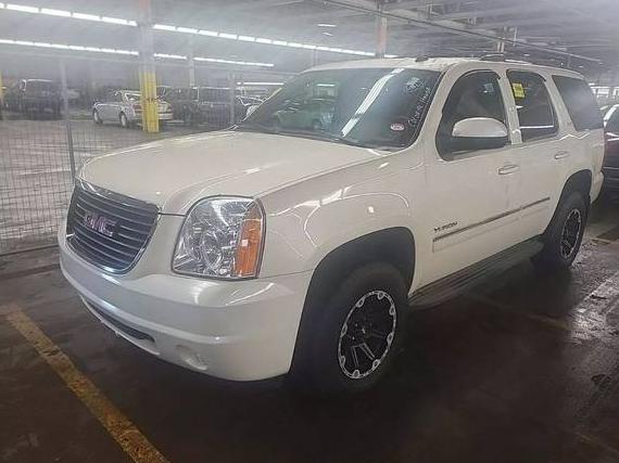 GMC YUKON 2013 1GKS2CE0XDR362999 image