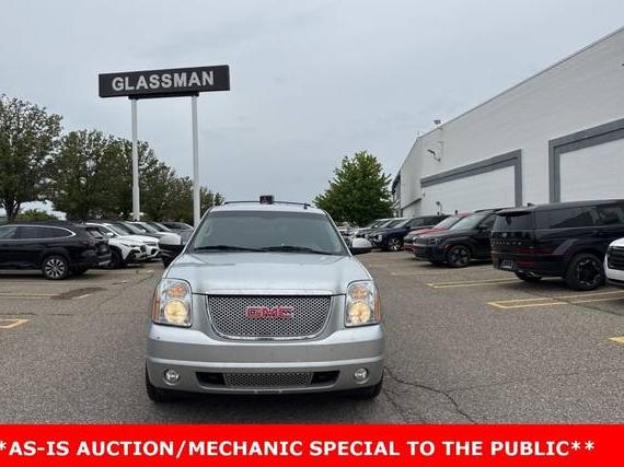 GMC YUKON 2013 1GKS2GEJ1DR122157 image GMC YUKON 2013 1GKS2GEJ1DR122157 image