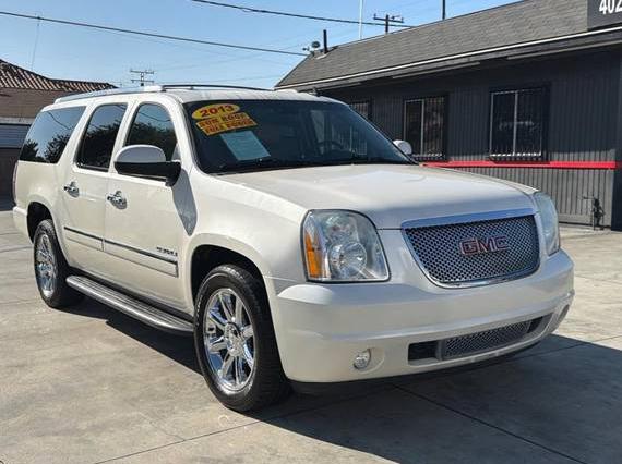 GMC YUKON 2013 1GKS2MEF2DR109556 image GMC YUKON 2013 1GKS2MEF2DR109556 image